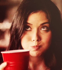 1647306529672285EE1E.gif 女人.gif