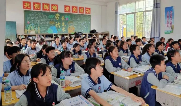 1689556006932663cNuZ.jpg 动态9.jpg