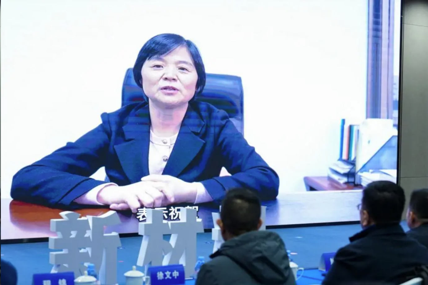 1736575670103535thn7.png 周年庆3_副本.png